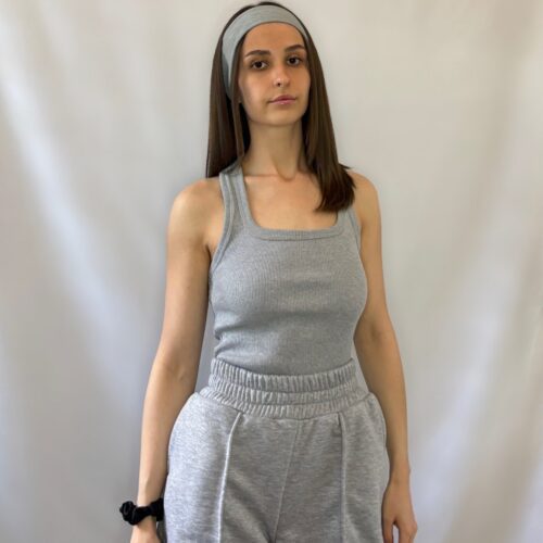 TOP HALTER ESSENTIAL